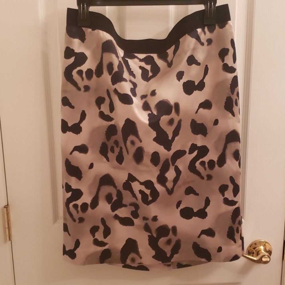pencil skirt